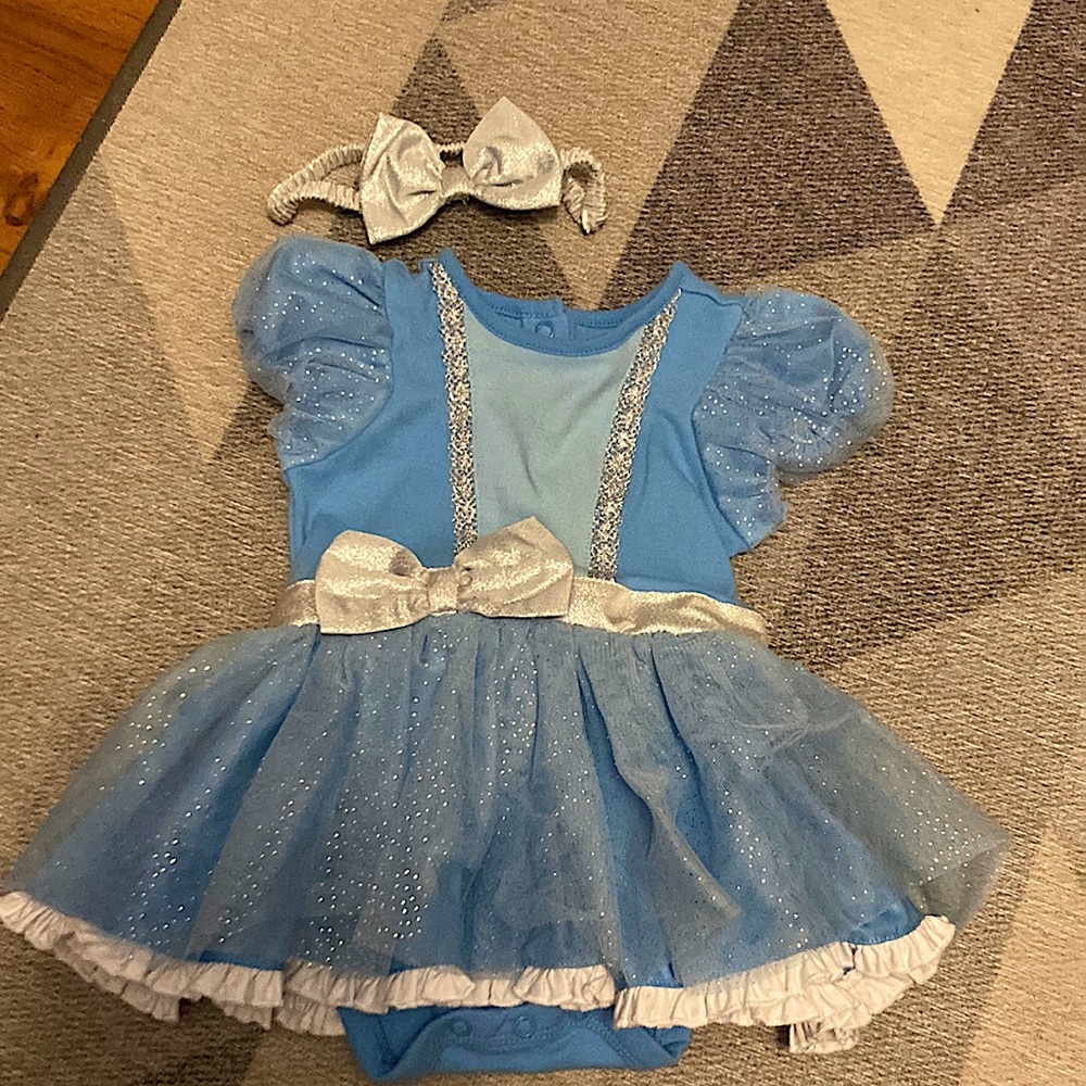 Disney Baby Cinderella Onesie with Bow 12 to 18 months
